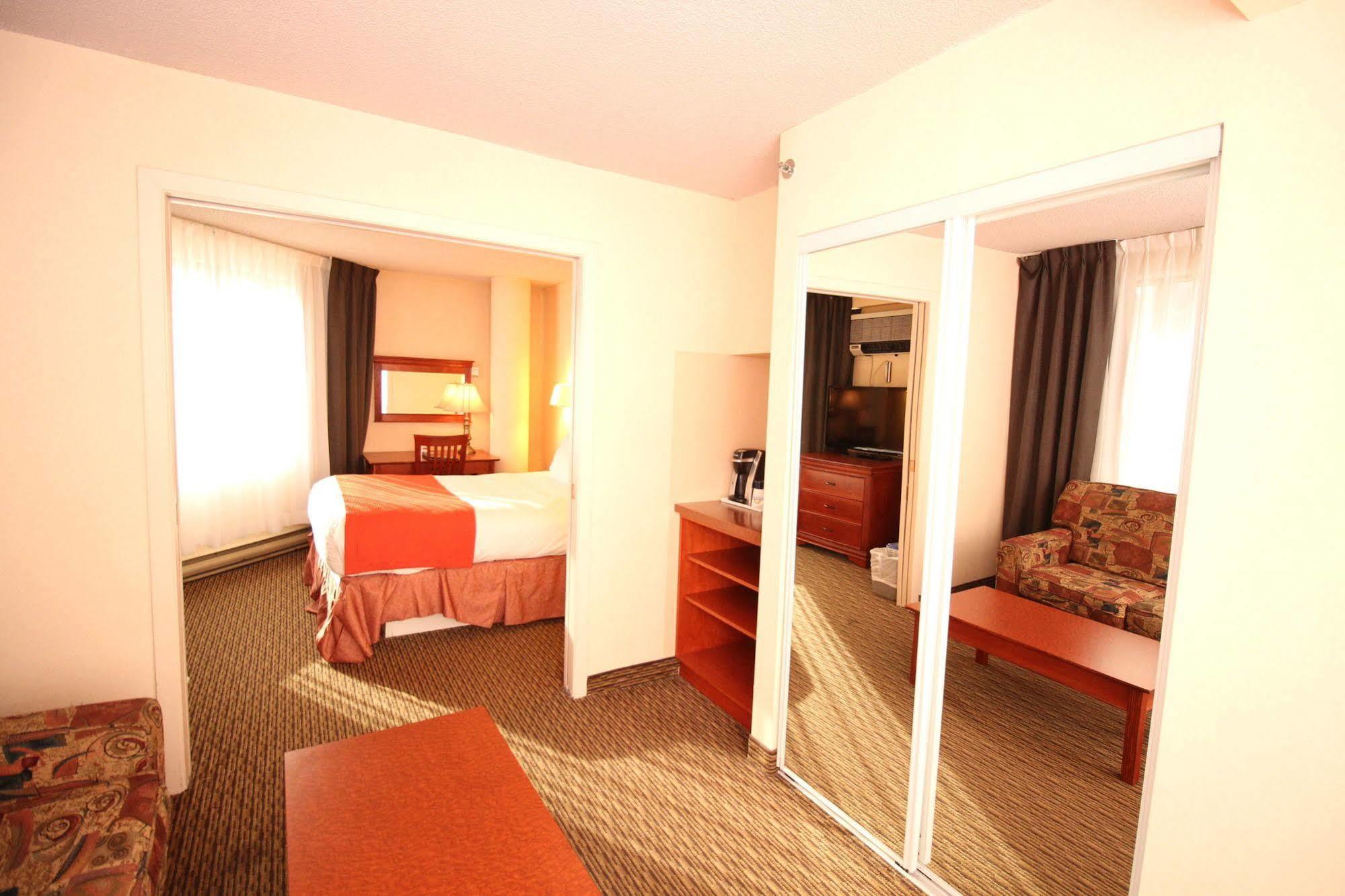 Hotel Chrome Montreal Centre-Ville Экстерьер фото