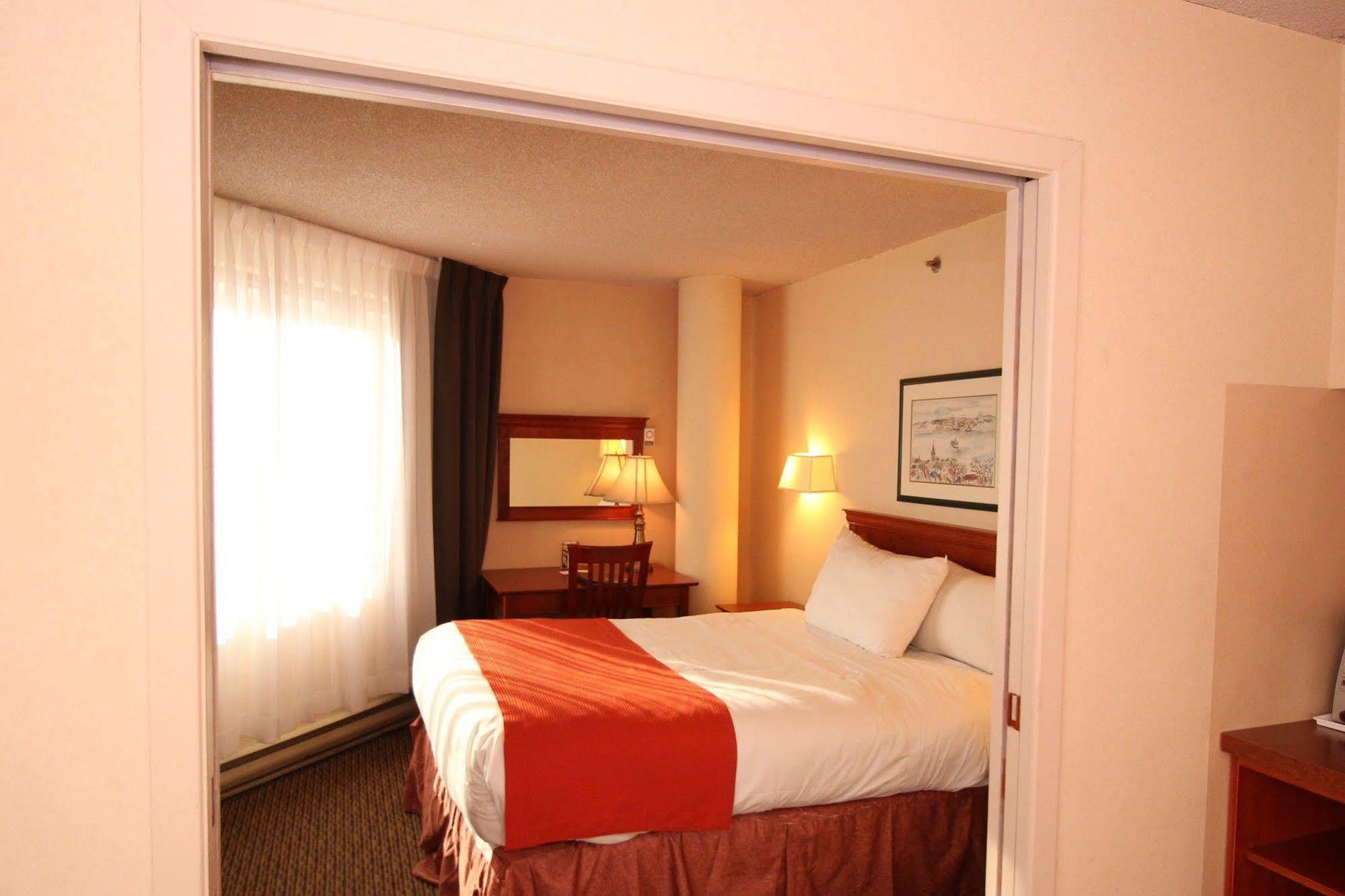 Hotel Chrome Montreal Centre-Ville Экстерьер фото